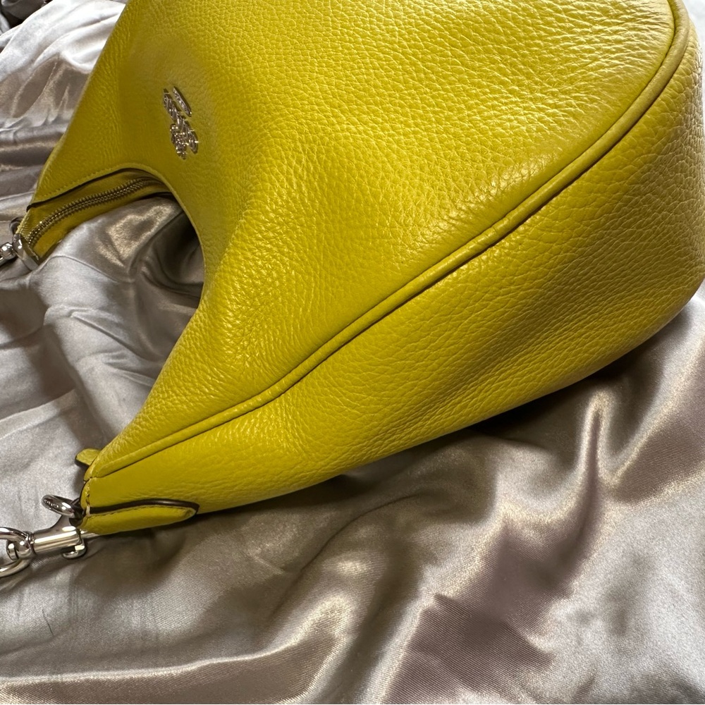 🌹LIMITED EDITION Coach Teri Hobo Lime Leather
Shoulder & Crossbody Bag & Wallet - Picture 13 of 16
